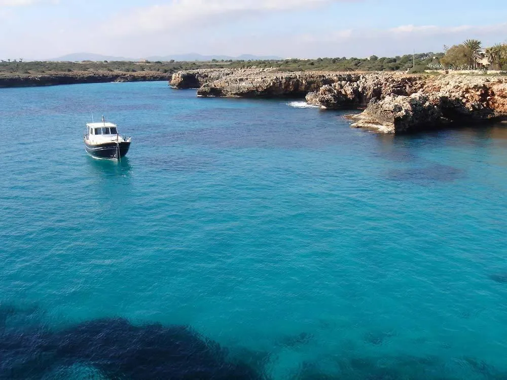 Apartamentos Jardin Del Oro Cala Millor  Spain